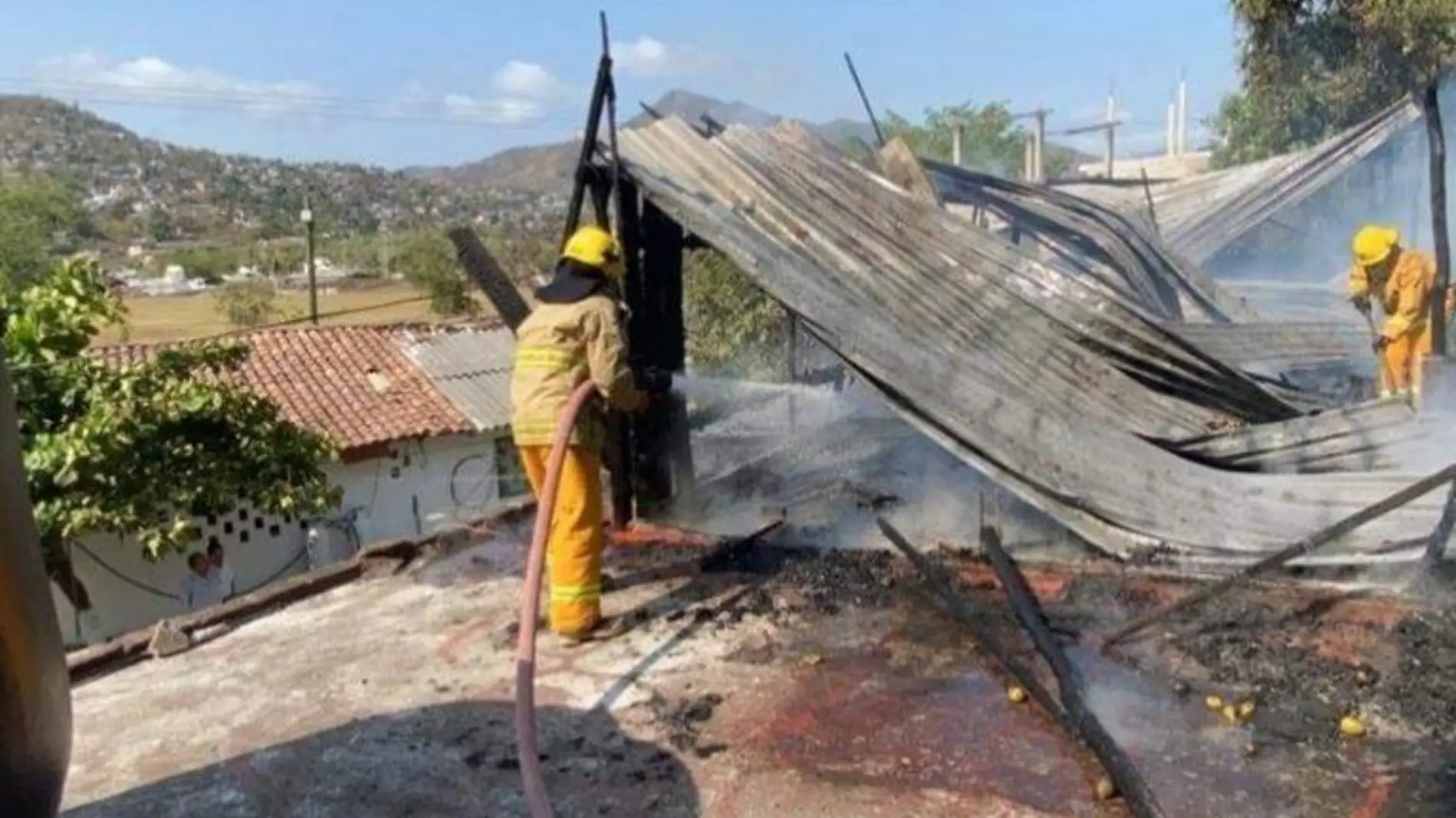 Incendio zihuatanejo